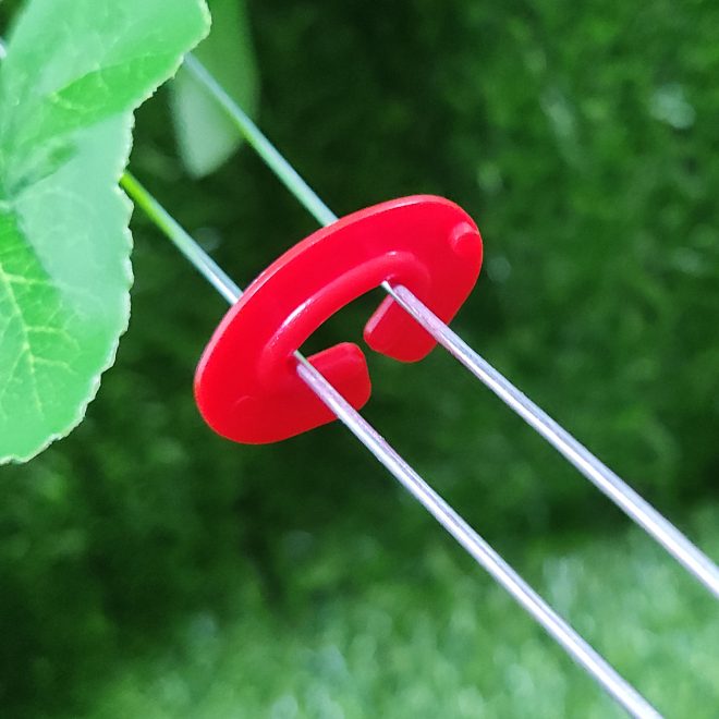 Garden Strong Plastic Net Clips - Image 4